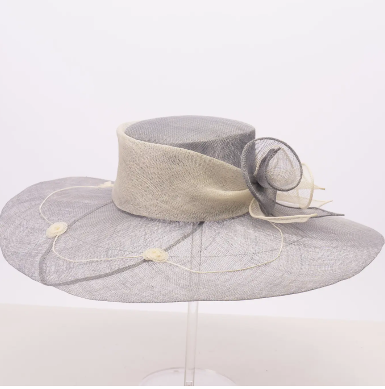Two Tone Callalily Hat