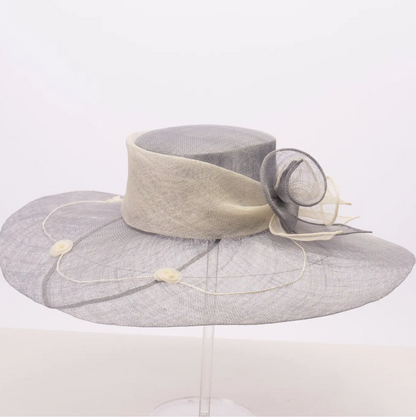 Two Tone Callalily Hat