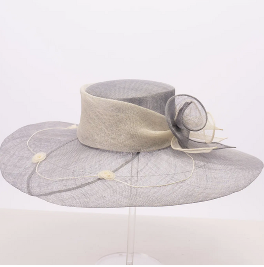 Two Tone Callalily Hat