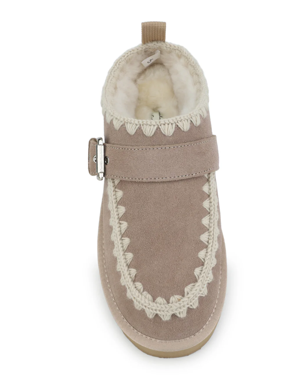 Close 2 Slippers
