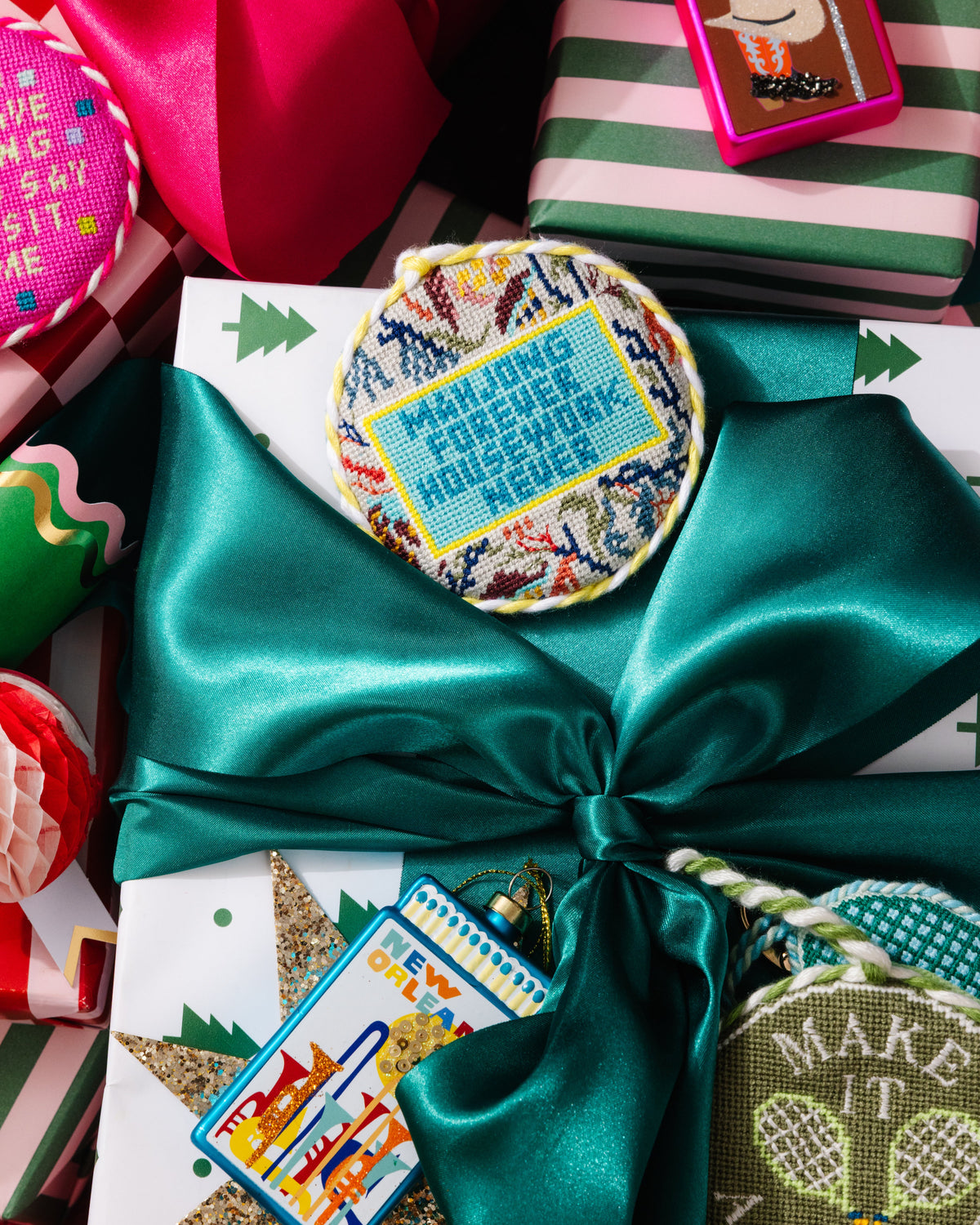 Needlepoint Ornament - Mahj Forever