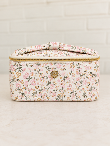 Kiss & Makeup Bag